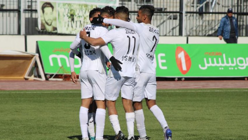 Joie des joueurs de l'USM Khenchela