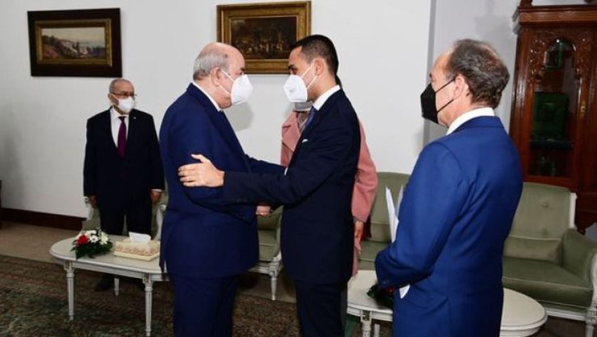 © رئاسة الجمهورية الجزائرية